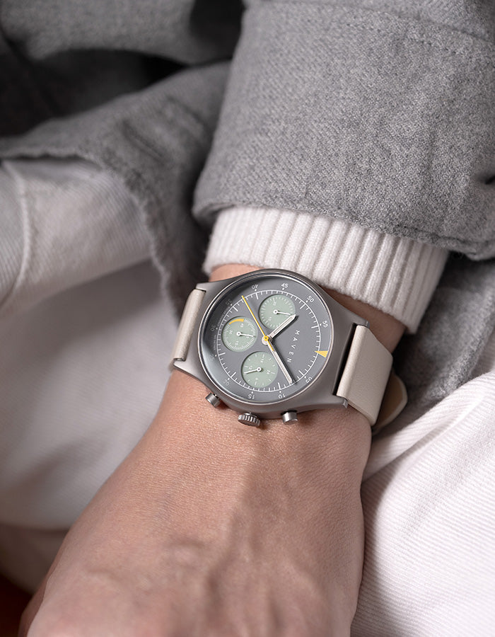 Offwhite solar chronograph leather strap watches